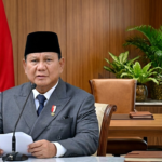 Presiden Prabowo Subianto memberikan keterangan saat pidato mengenai reformasi tata kelola ekspor komoditas yang berdampak pada penyesuaian harga sawit nasional.